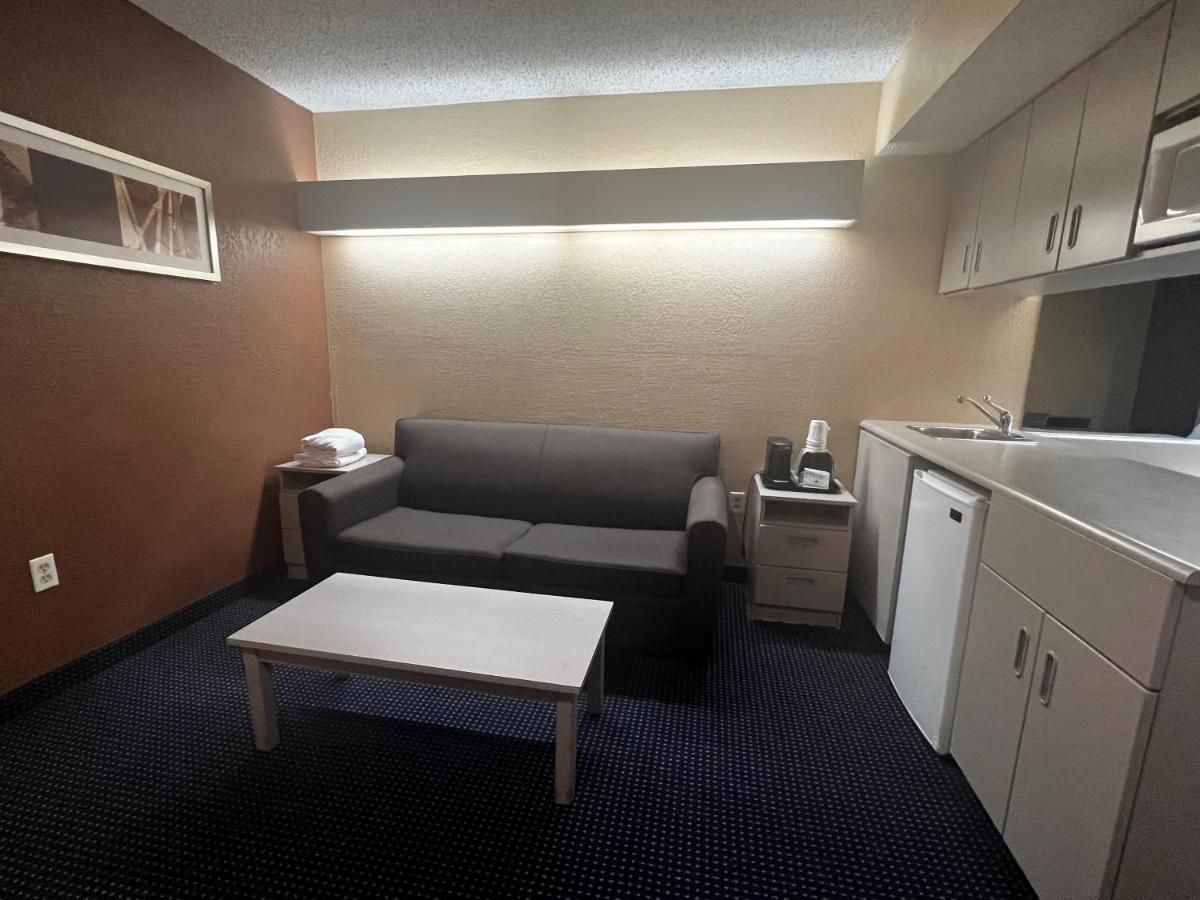 Microtel Inn & Suites By Wyndham Houston/Webster/Nasa/Clearlake Nassau Bay Exterior foto